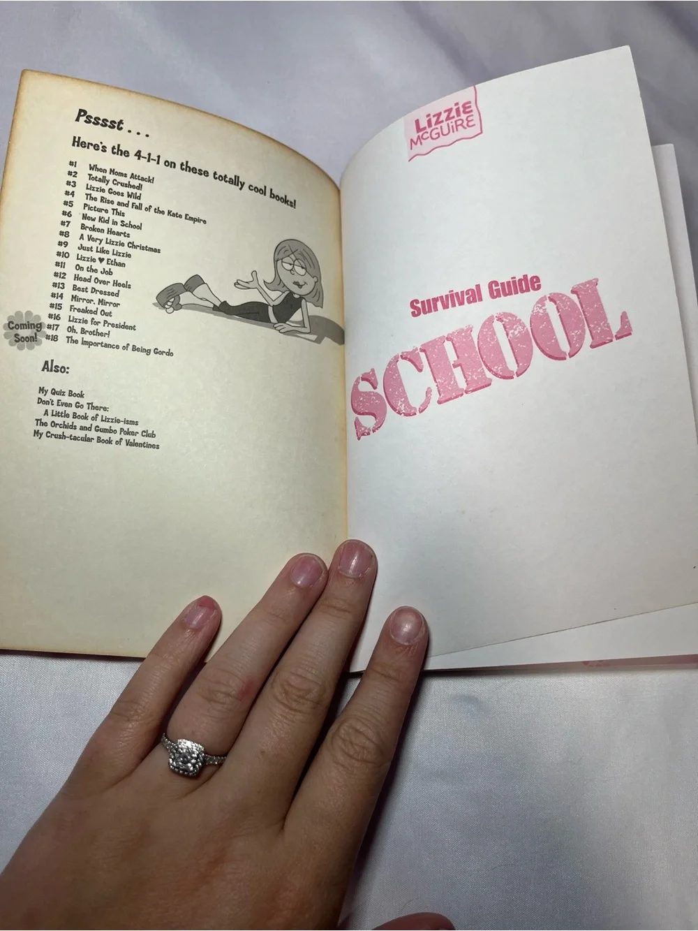 Lizzie McGuire Survival Guide to School Disney Chapter Book 2004 1st Edition